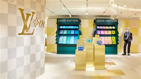 Louis Vuitton Résidence Ephémère Homme store, France